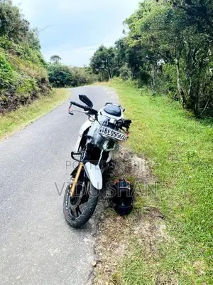 TVS Apache RTR 200 2016