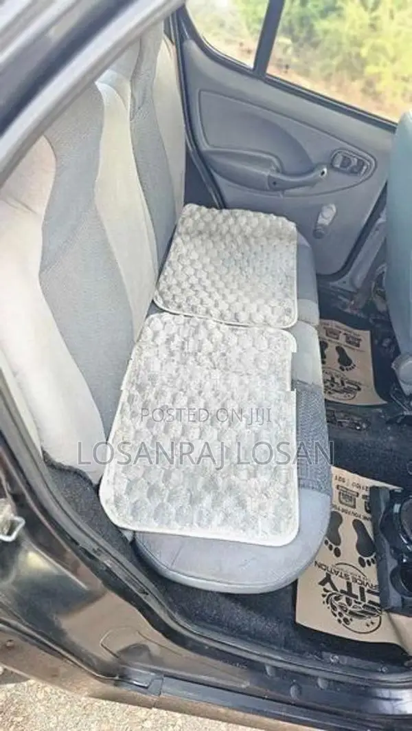 Tata Indica v2 2006