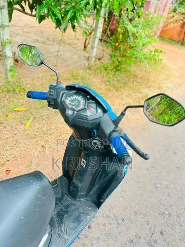 Honda Dio 2018