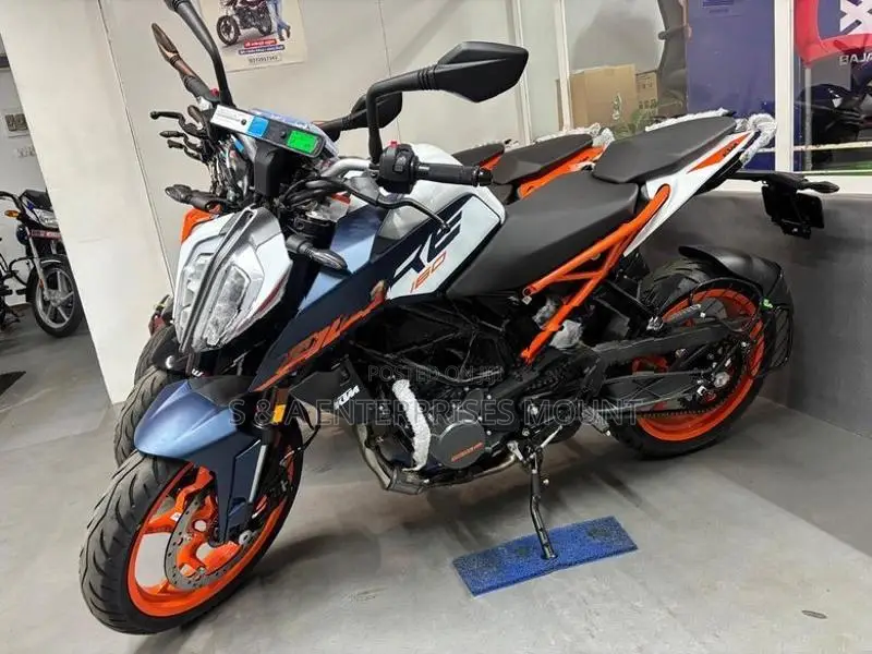 KTM Duke 160 2026