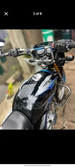 Bajaj CT100 2006