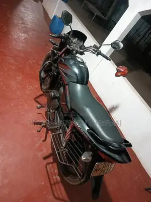Honda CB Shine 2013