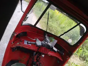 Bajaj RE 2008