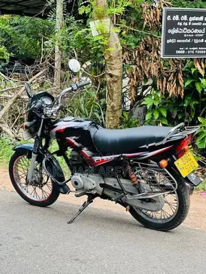 Bajaj CT100 2014