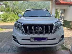 Toyota Land Cruiser Prado TX 2015