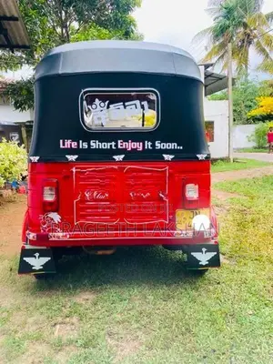 Bajaj RE 2004