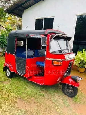 Bajaj RE 2004