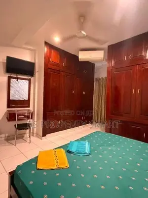 7 Bedroom Hotel for Rent - Colombo 5