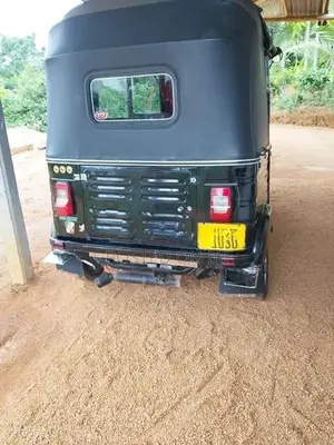 Bajaj RE 2012