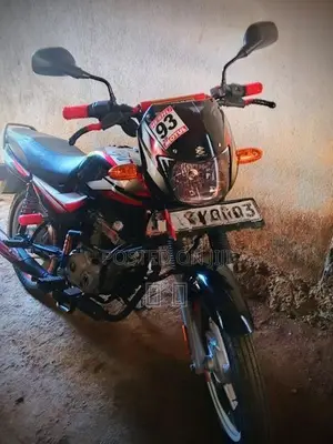 Bajaj CT100 ES 2024