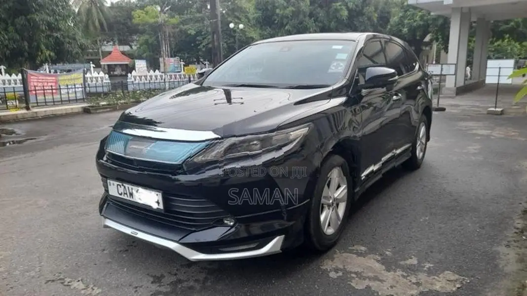 Toyota Harrier 2017