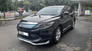 Toyota Harrier 2017