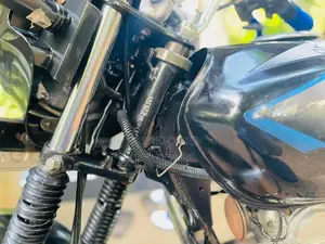 Bajaj CT100 2015