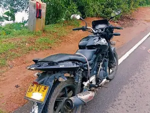 Bajaj Pulsar 150 2007