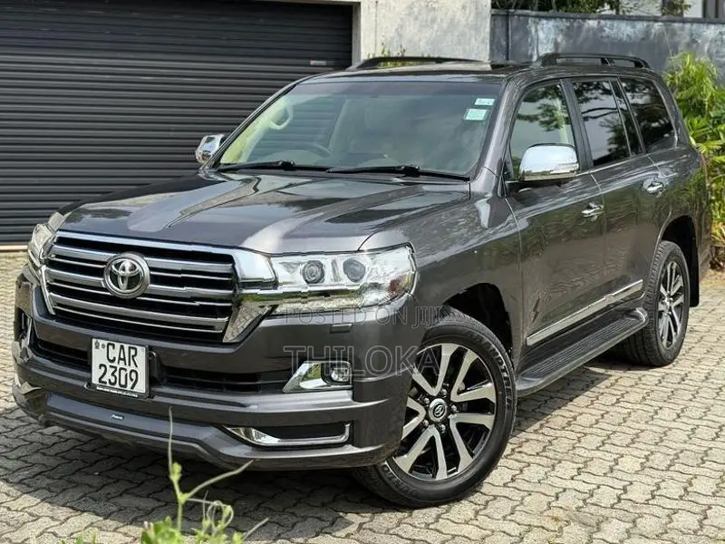Toyota Land Cruiser Sahara V8 Diesal 2016