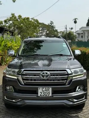 Toyota Land Cruiser Sahara V8 Diesal 2016