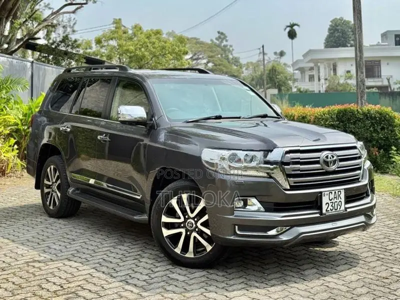 Toyota Land Cruiser Sahara V8 Diesal 2016
