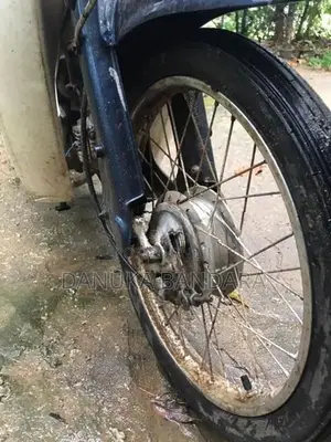 Honda Super Cub C 2001