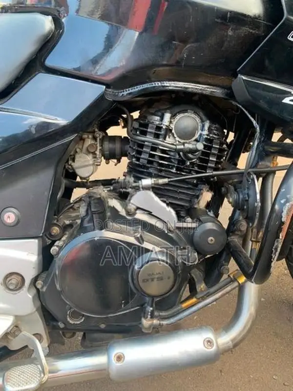 Bajaj Pulsar 200 2007