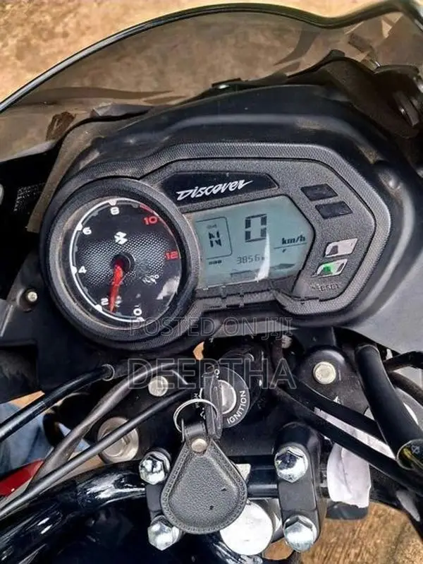 Bajaj Discover 125 2025