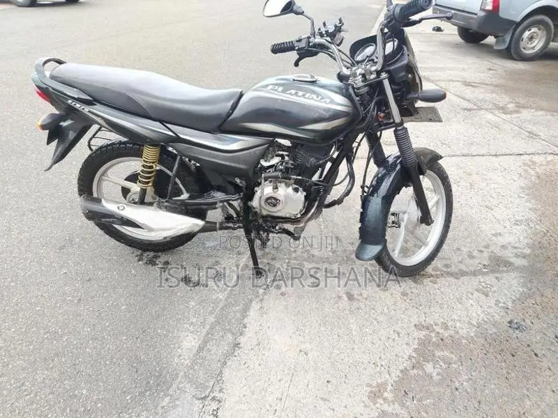 Bajaj Platina 100 2016