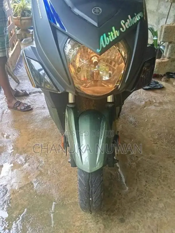 Yamaha RayZR 2019