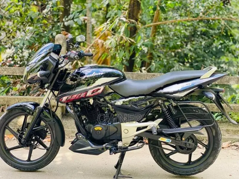 Bajaj Pulsar 150 2015