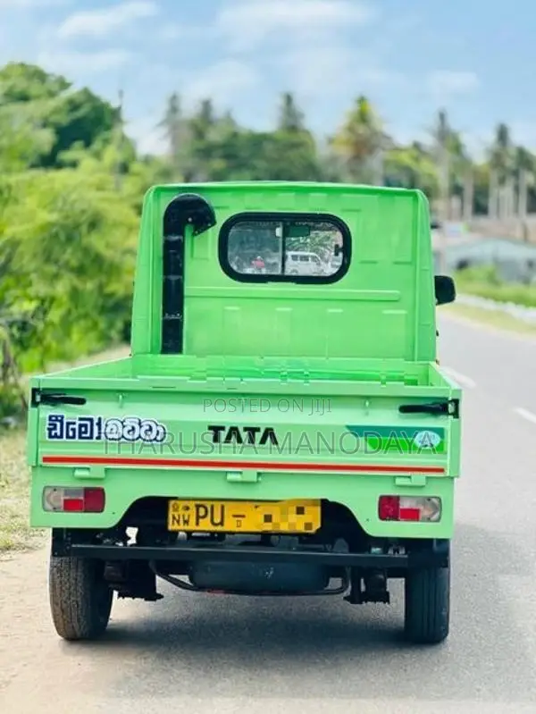 Tata Dimo Batta 2012