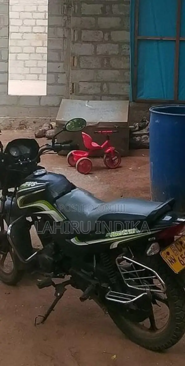 TVS Metro 2018