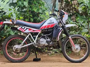 Yamaha DT 1999