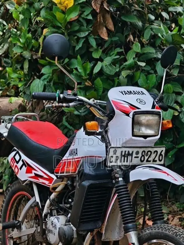 Yamaha DT 1999