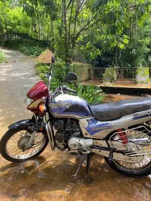 Hero Passion Plus 2005