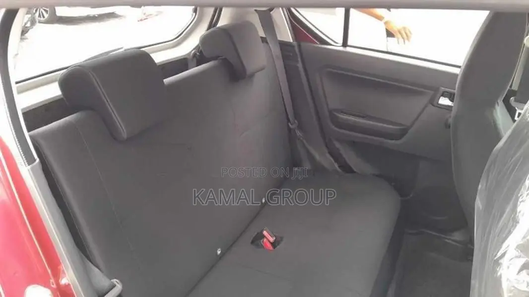 Daihatsu Mira 2025