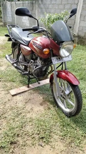 Bajaj Boxer 2011