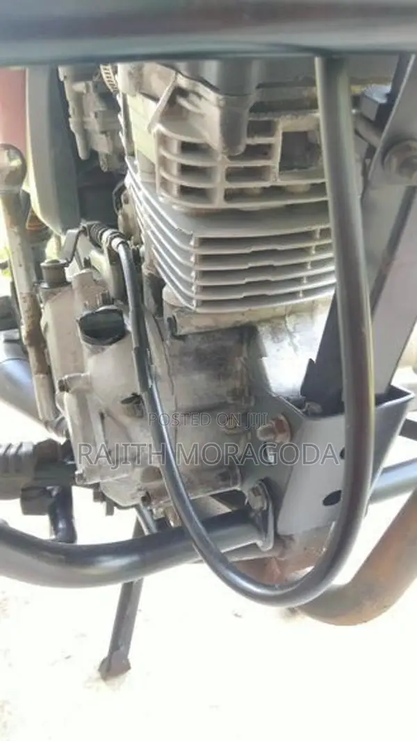Bajaj Boxer 2011