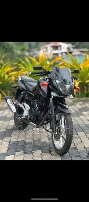 Bajaj Pulsar 180 2011