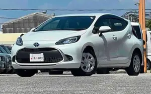 Toyota Aqua G Grade 2024