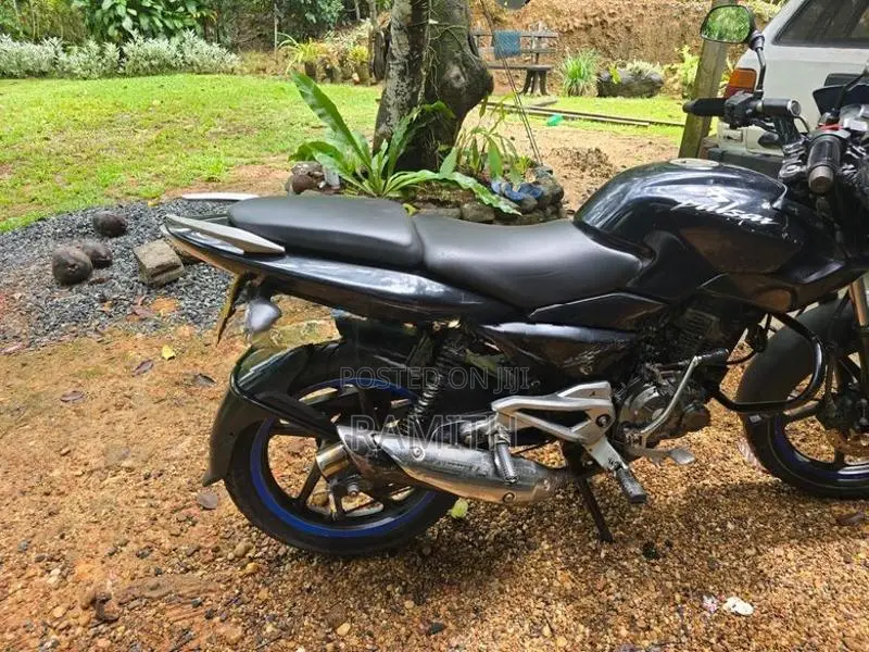 Bajaj Pulsar 135 LS 2010