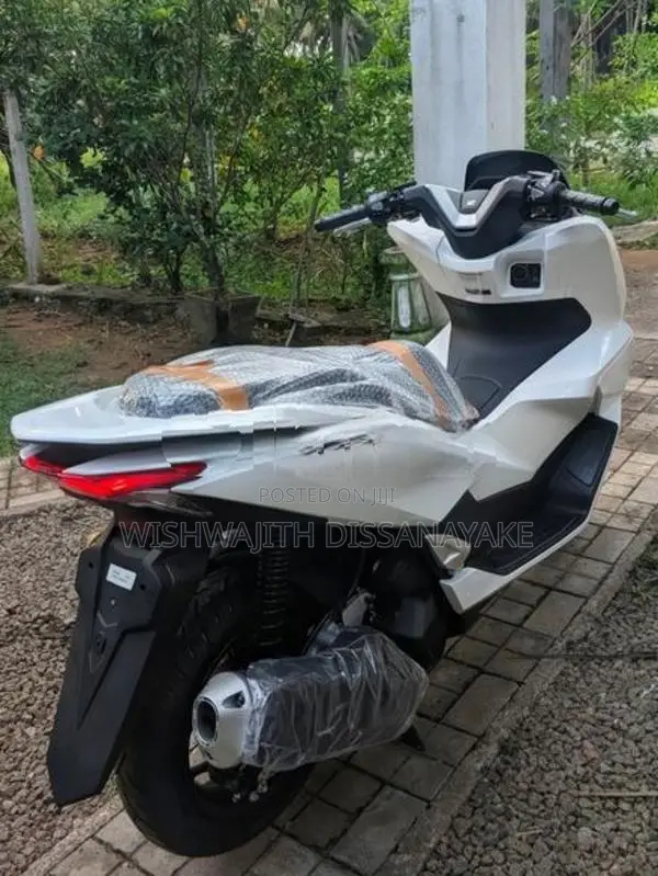 Honda PCX160 2026