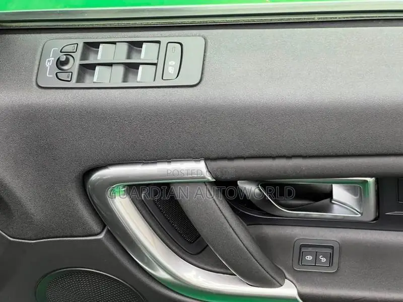 Land Rover Discovery Sport 2019