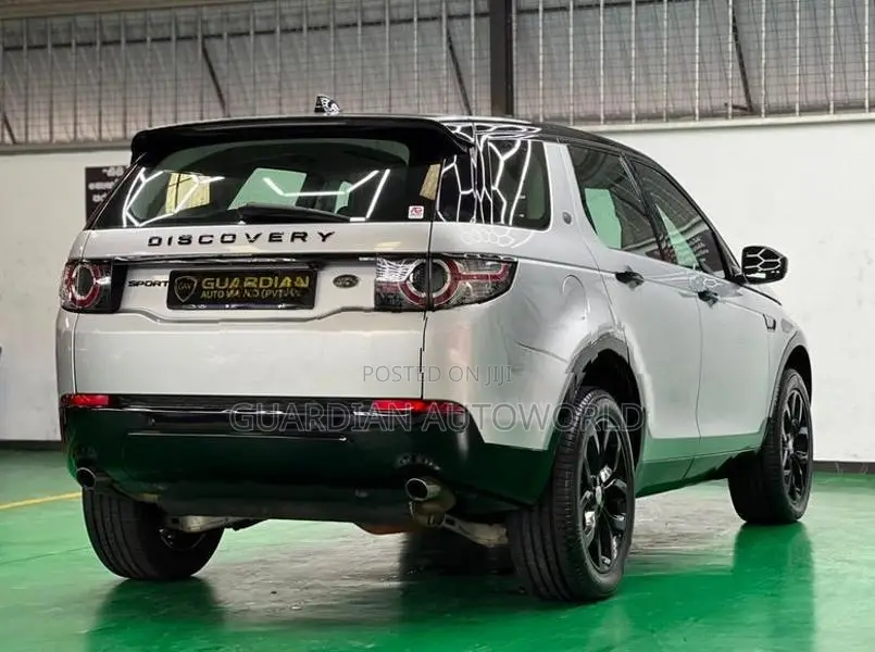 Land Rover Discovery Sport 2019