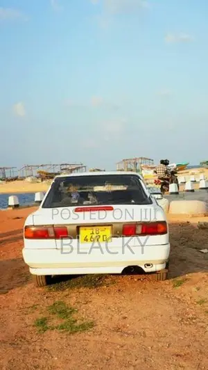 Nissan Sunny Japan 1990