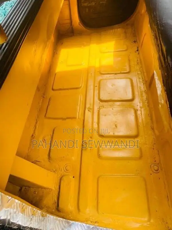 Bajaj RE 1998