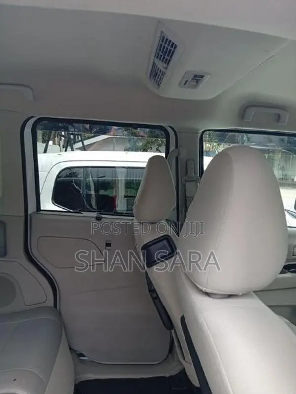 Nissan Roox X 2024