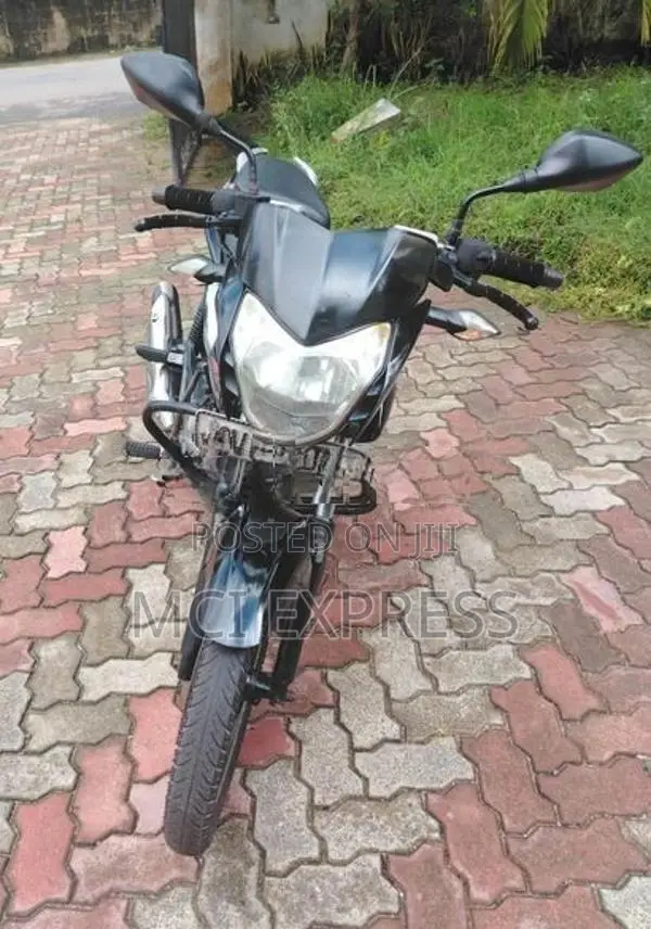 Bajaj Pulsar 135 2010