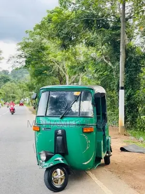 Bajaj RE 2006