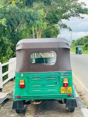 Bajaj RE 2006