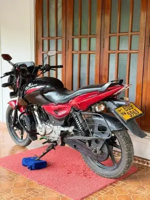 Bajaj Pulsar 150 Pulser 2016
