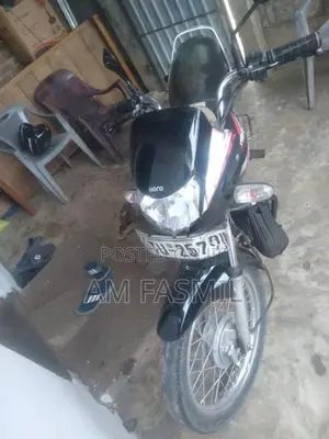 Hero HF Deluxe 2011