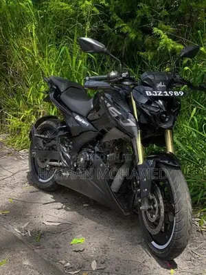 Bajaj Pulsar N160 2025